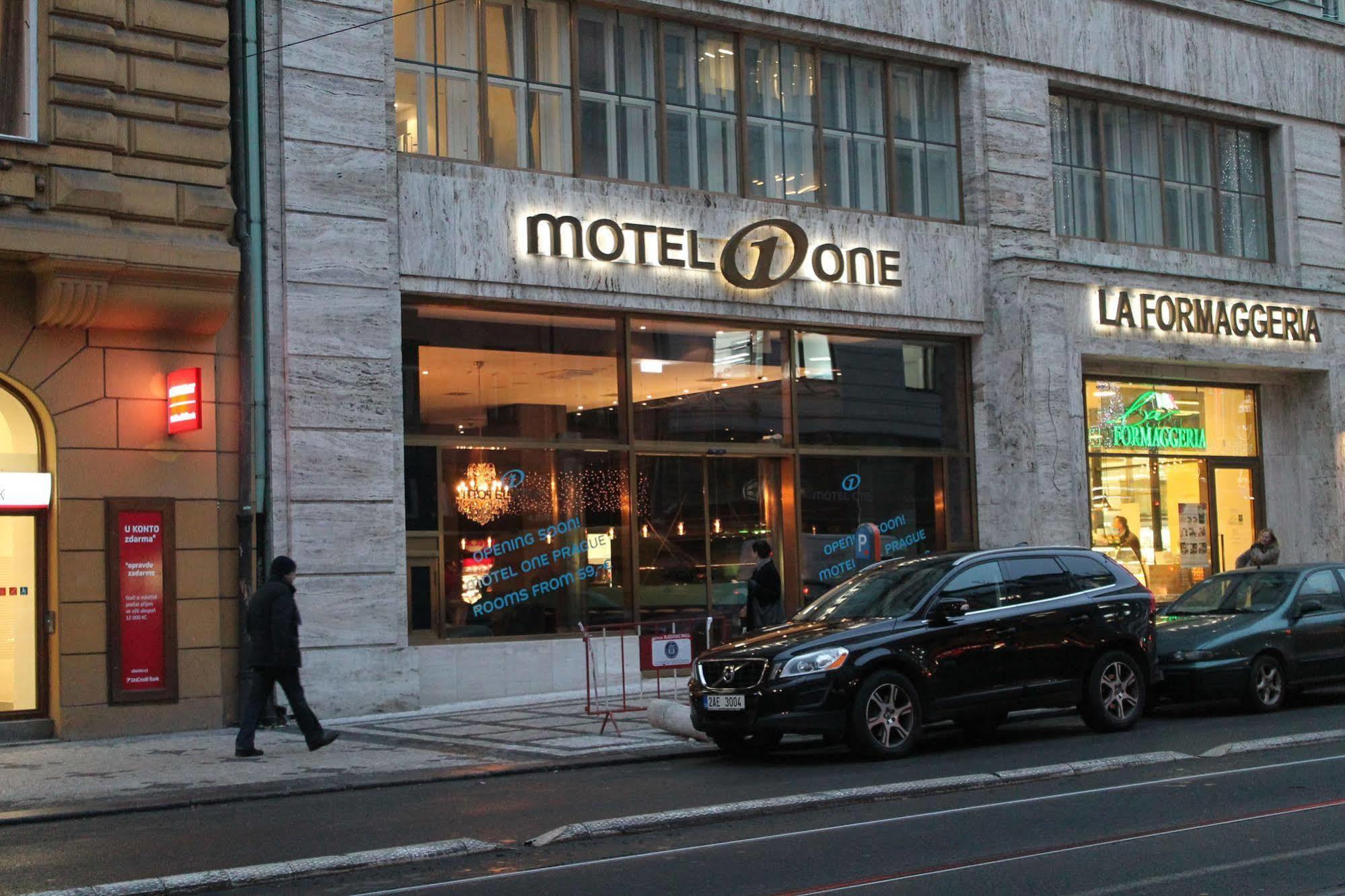 Motel One Prague-Florentinum Exterior photo